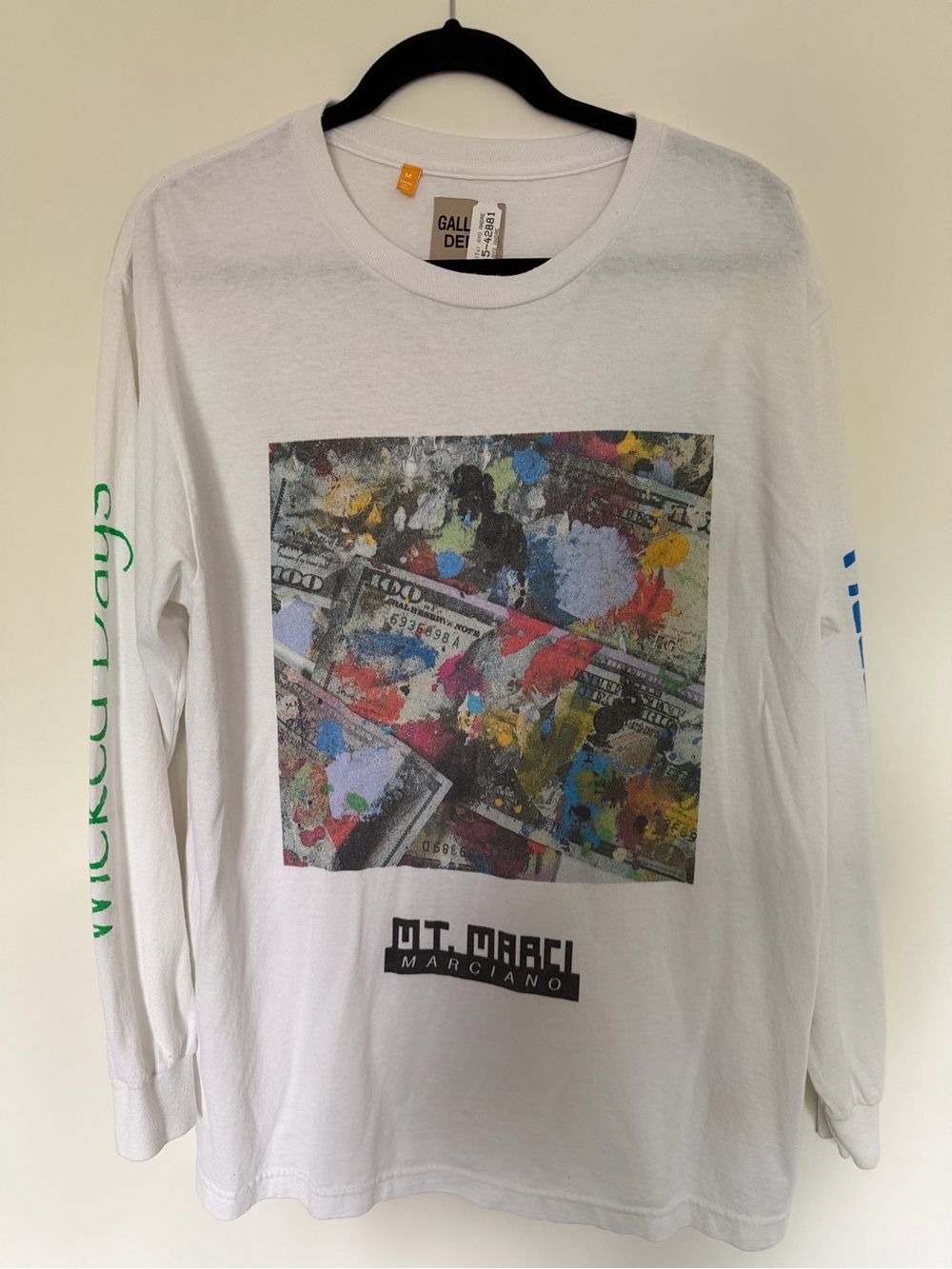 Gallery Dept by Merciano White Long-Sleeve Graphic Shirt
